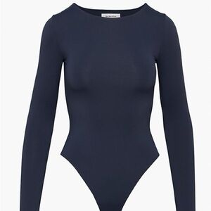 Aritzia contour body suit Size Small